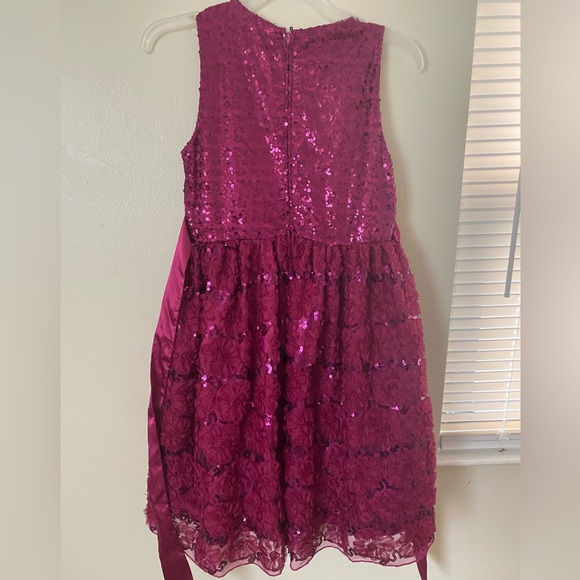 SPECIAL EDITIONS - BURGUNDY DRESS - Picture 4 of 4